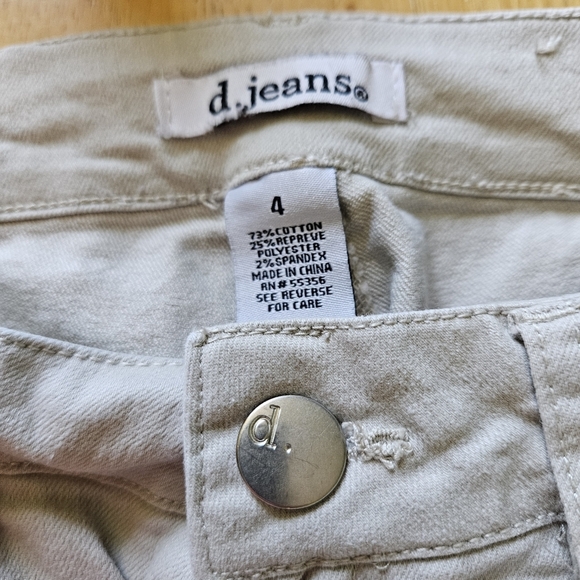 d. jeans Beige Ankle Jeans With Cargo Front Pockets Size 4 - Picture 7 of 10